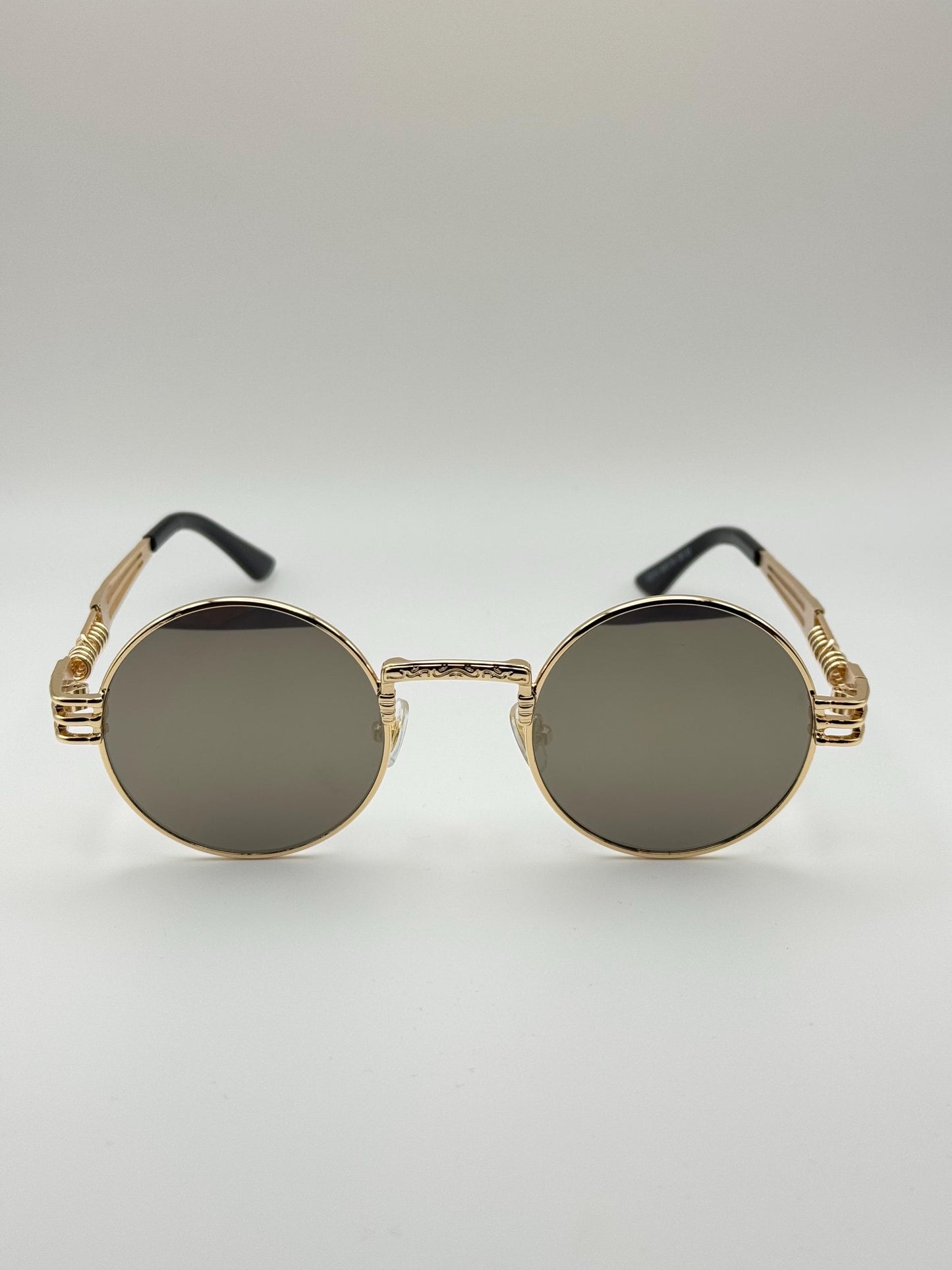 Retro Steampunk Round Sunglasses – Gold/Black Wire Frame UV400 Eyewear
