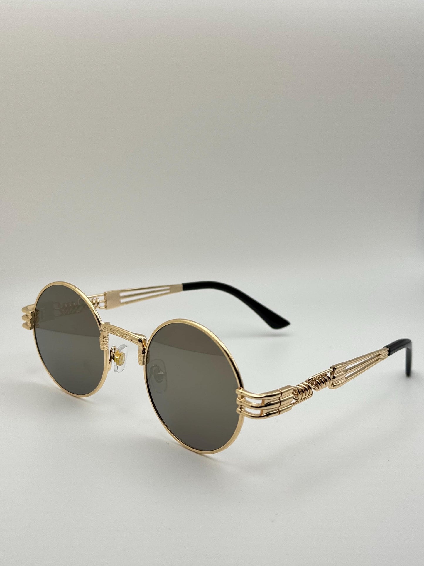Retro Steampunk Round Sunglasses – Gold/Black Wire Frame UV400 Eyewear
