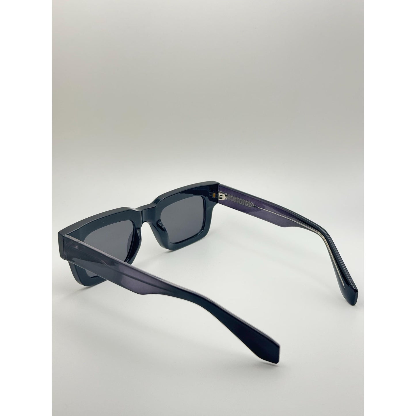 Polarized Square Sunglasses: UV400 Retro Shades for Men & Women - Tortoise/Black Frame, Gold/Silver Arms