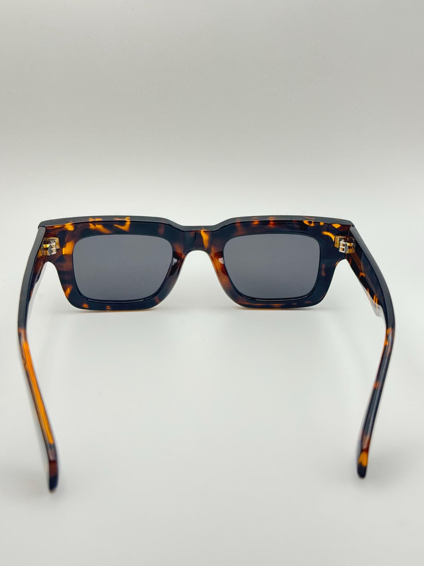 Polarized Square Sunglasses: UV400 Retro Shades for Men & Women - Tortoise/Black Frame, Gold/Silver Arms
