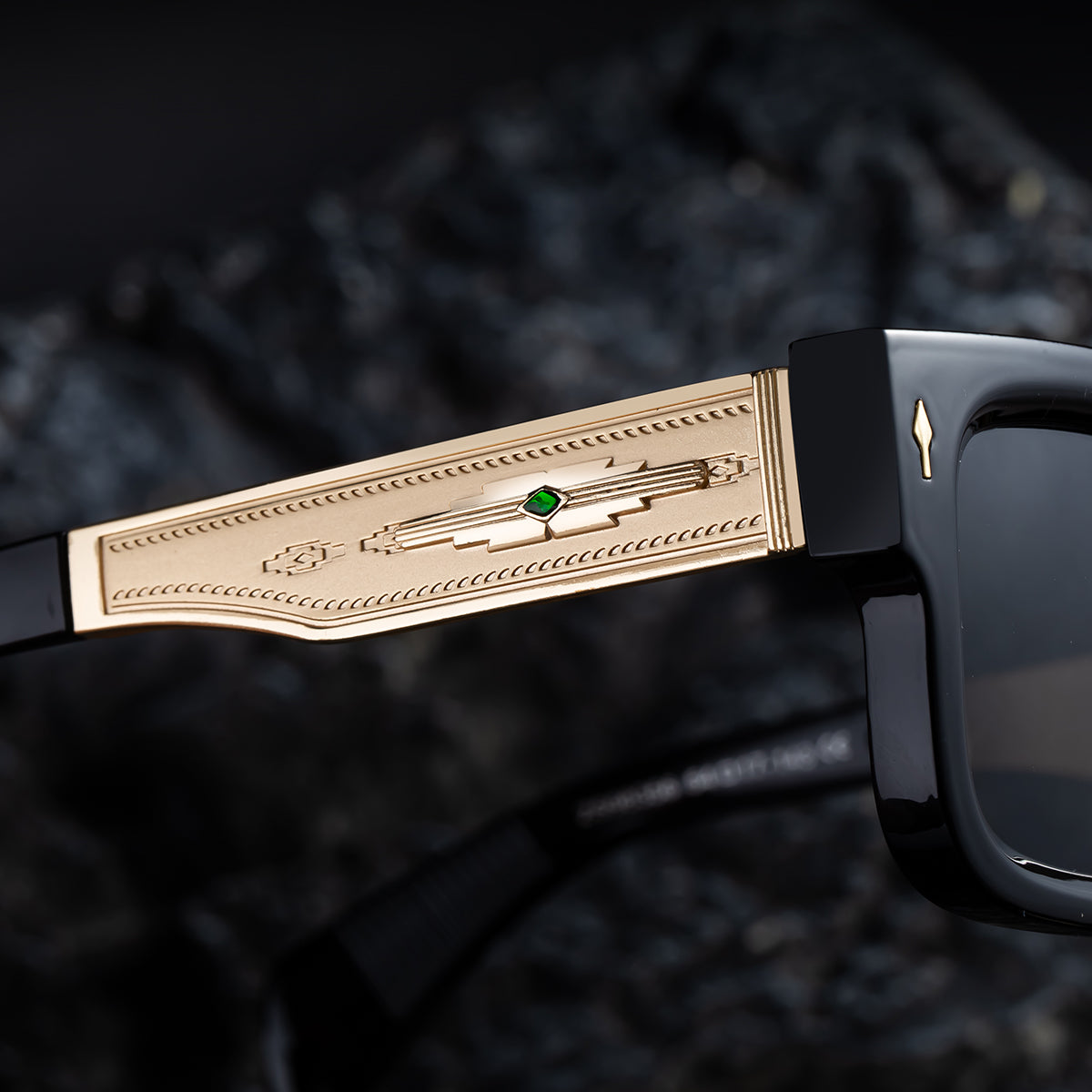 Vintage-Inspired Polarized Sunglasses: Square Multicolors Frame, Gold Temples, UV400 Protection with Personalized Sunglasses Case