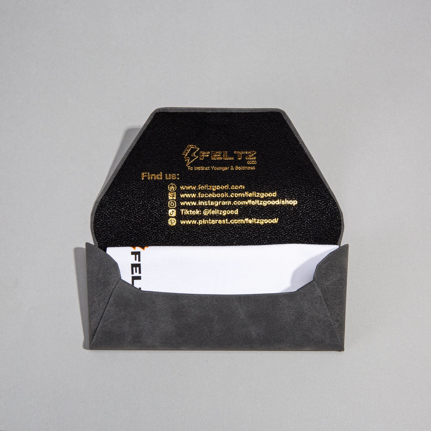 Round Vintage Sunglasses for Women & Men - Gradient Tinted Retro Circle Shades - Gold Frame Boho Festival Eyewear UV400