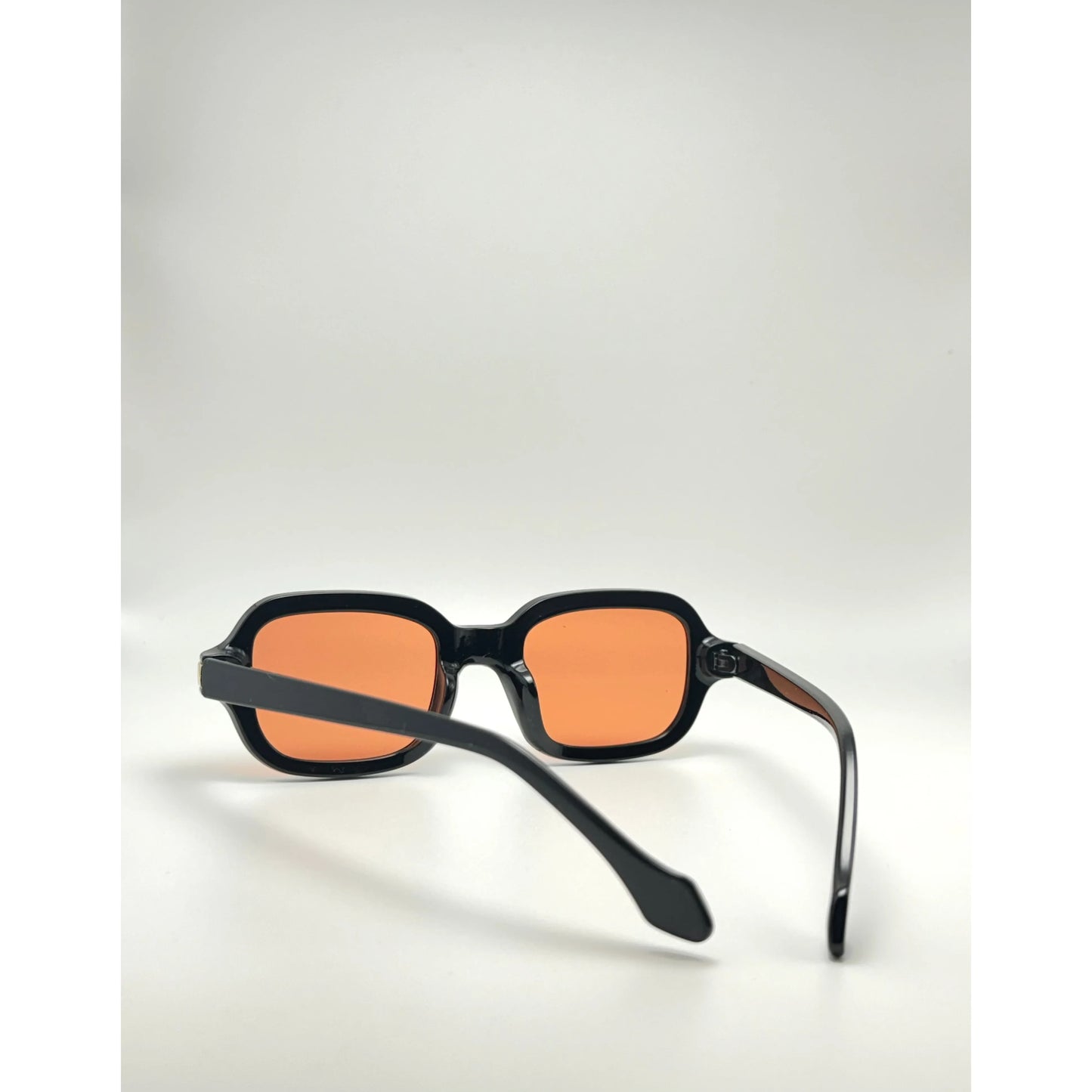 Cedar Retro Square Unisex Sunglasses