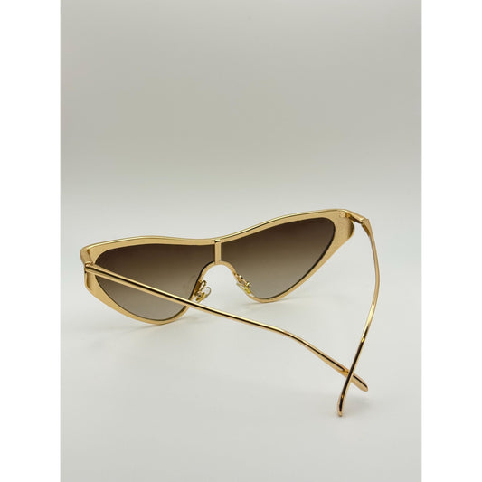 Futuristic Gold Cat-Eye Shield Sunglasses: Unisex Gradient Lens UV400 Fashion Eyewear for Festivals with Personalized Sunglasses Case