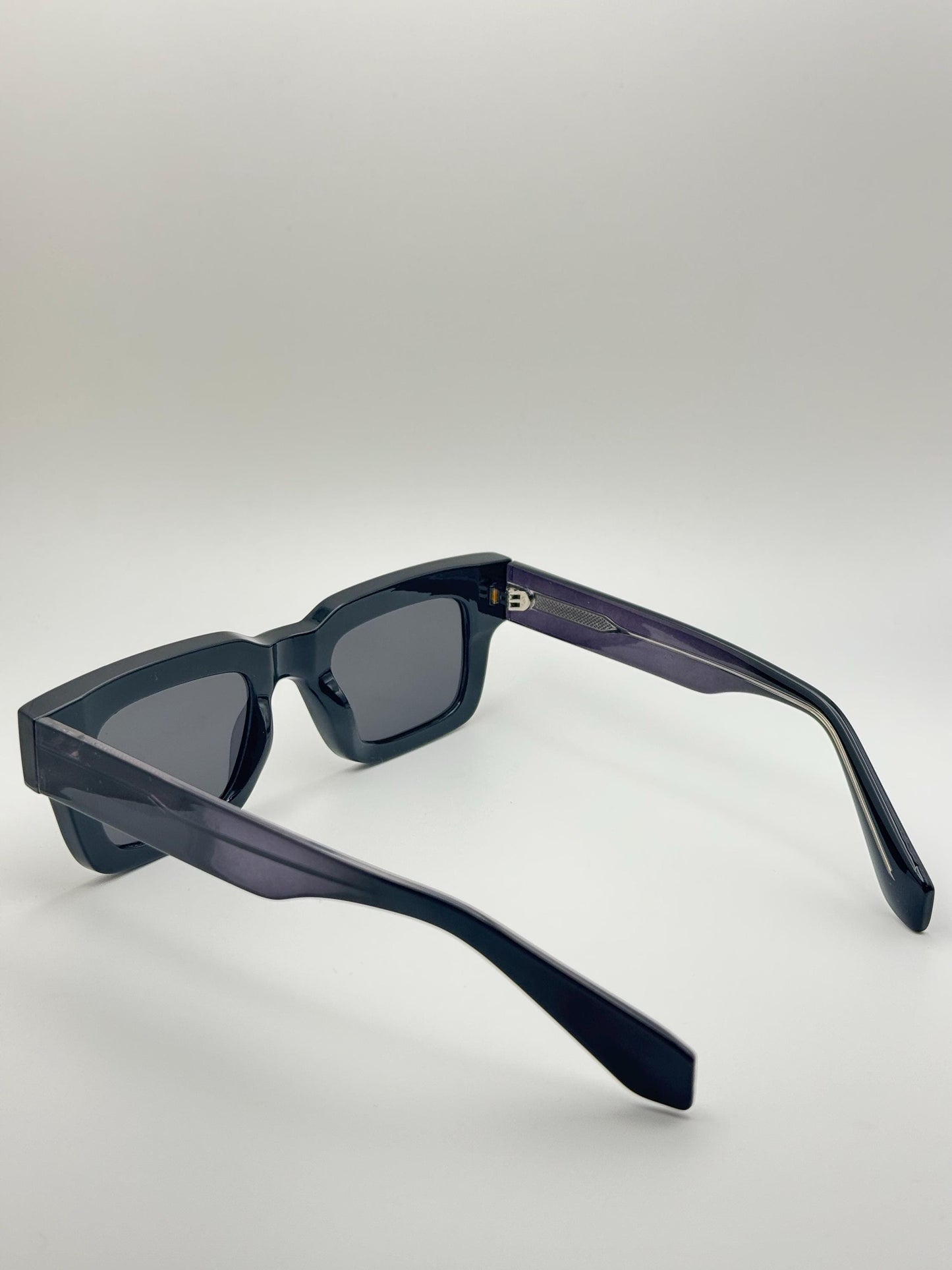 Polarized Square Sunglasses: UV400 Retro Shades for Men & Women - Tortoise/Black Frame, Gold/Silver Arms