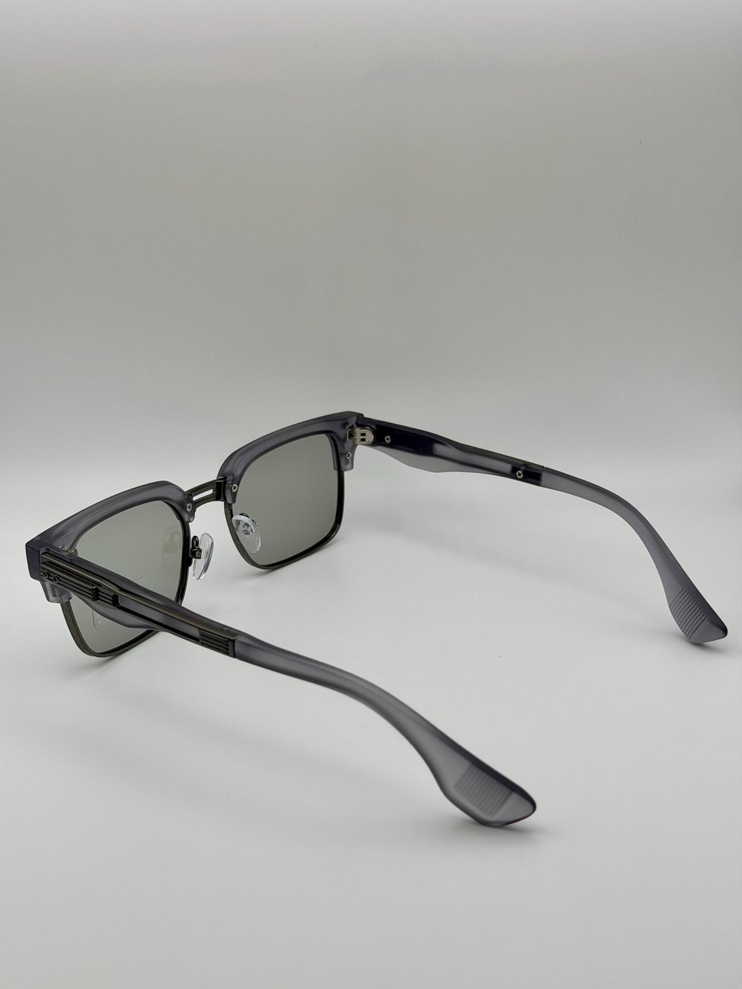 Vintage Polarized Shades | Retro Square UV400 Eyewear | Acetate Frame Style