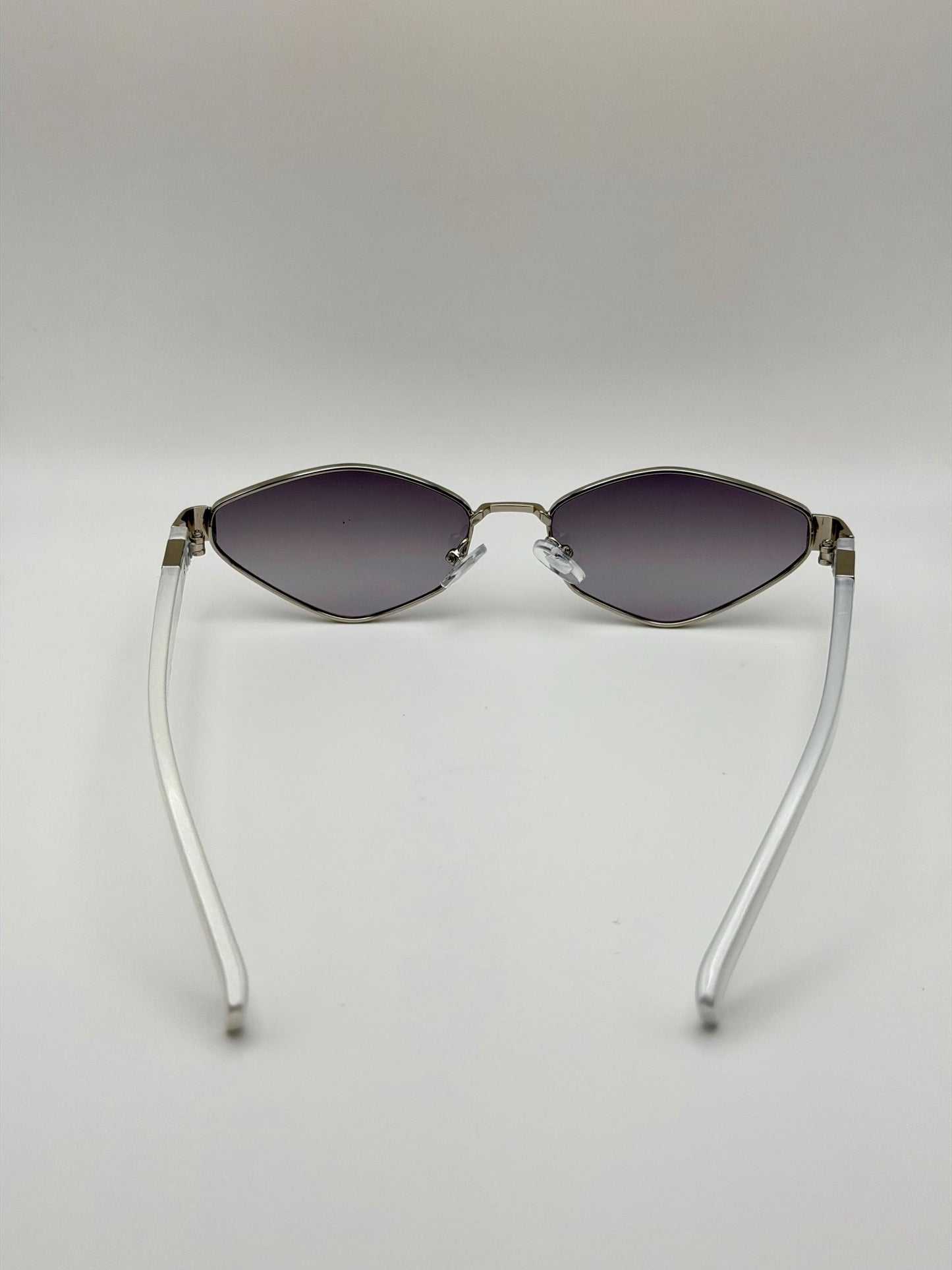 Vintage Rimless Rectangle Sunglasses with Gold Chain, Retro Y2K Narrow Shades