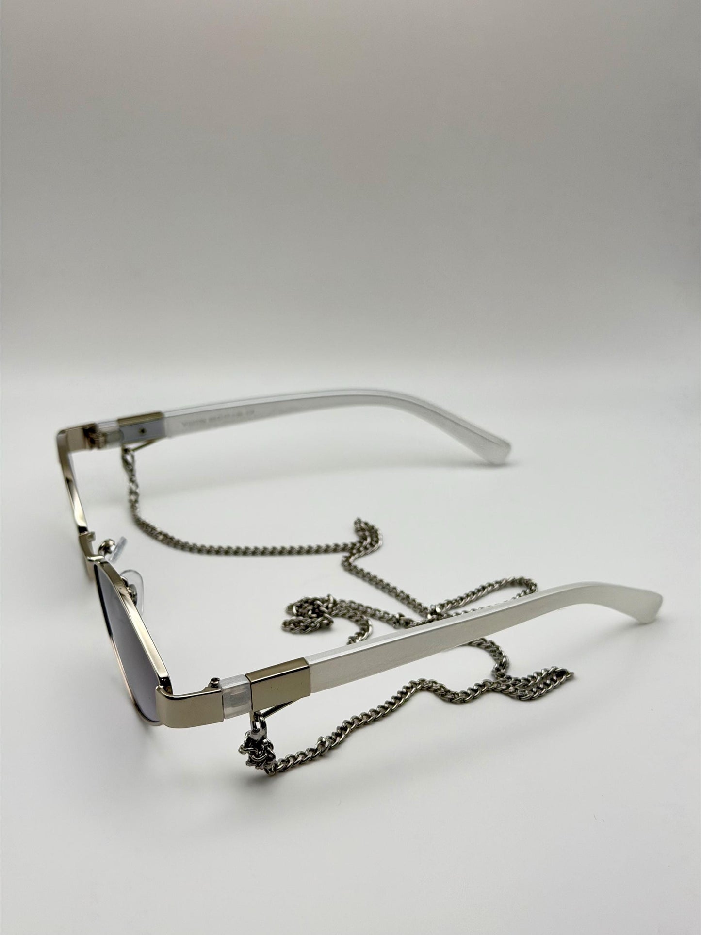 Vintage Rimless Rectangle Sunglasses with Gold Chain, Retro Y2K Narrow Shades